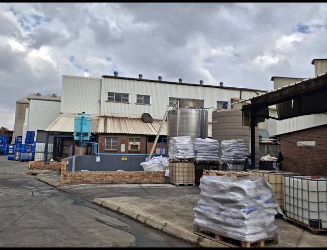 21,015M² WAREHOUSE FOR SALE IN ANDERBOLT